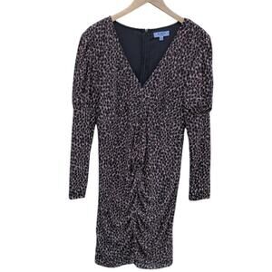 Steve Madden BB Dakota v neck leopard print mob wife M mini dress date night